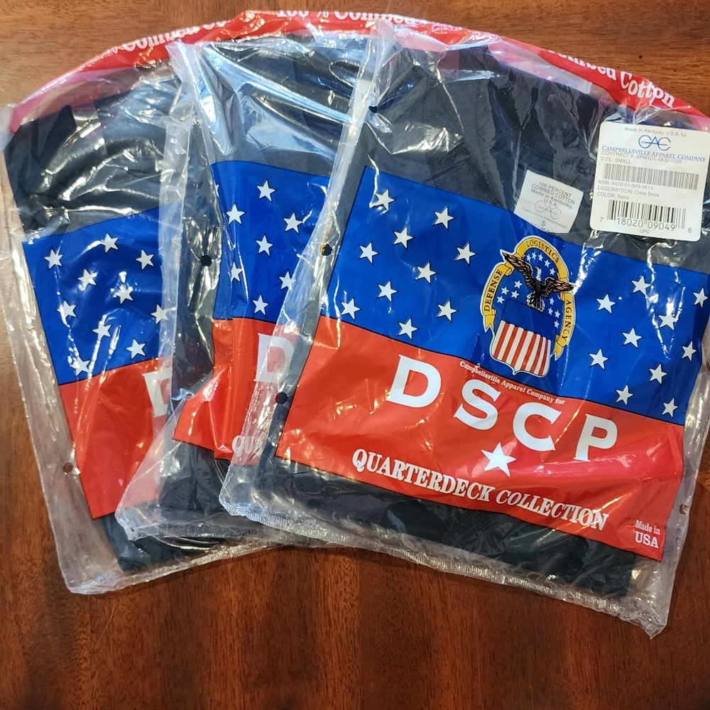 NWT Quarterdeck Collection Navy Uniform crew neck tee shirt